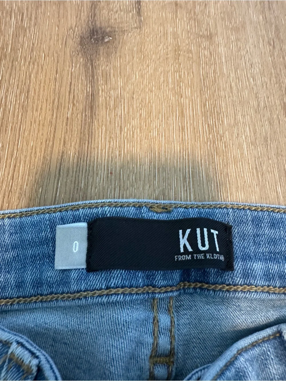 KUT from the Kloth Connie Ankle Skinny jeans size 0
